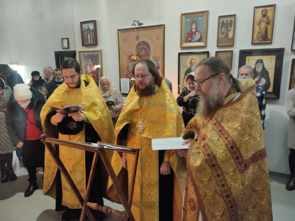 14 ноября православные верующие чтят память святых Космы и Дамиана Асийских – врачей-бессребреников и чудотворцев