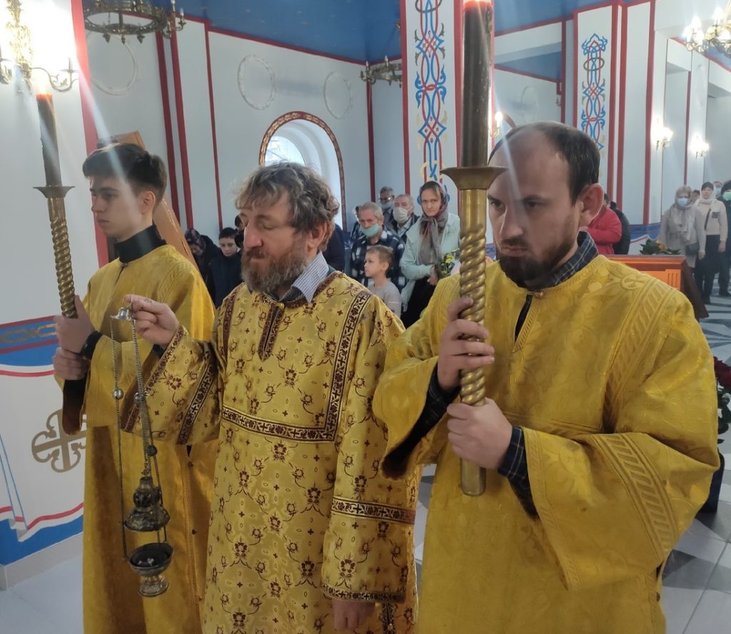 14 ноября православные верующие чтят память святых Космы и Дамиана Асийских – врачей-бессребреников и чудотворцев