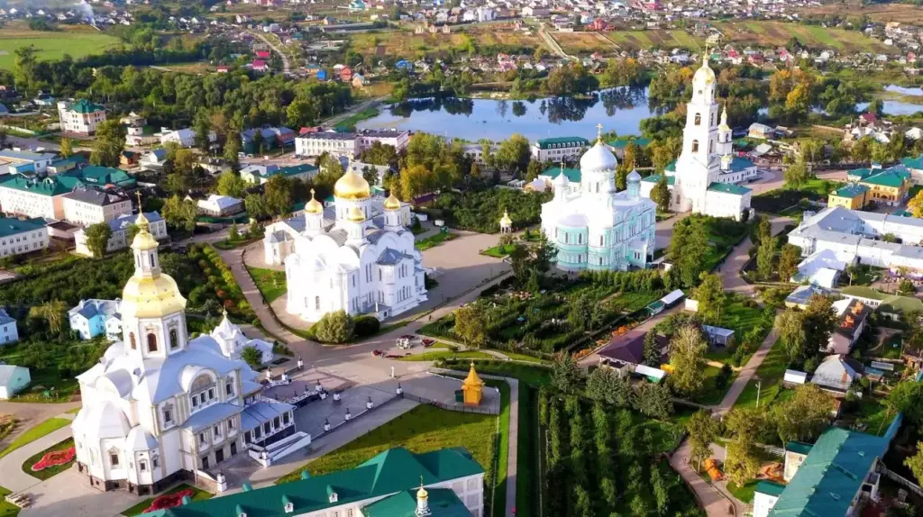 Едем в Дивеевский монастырь!
